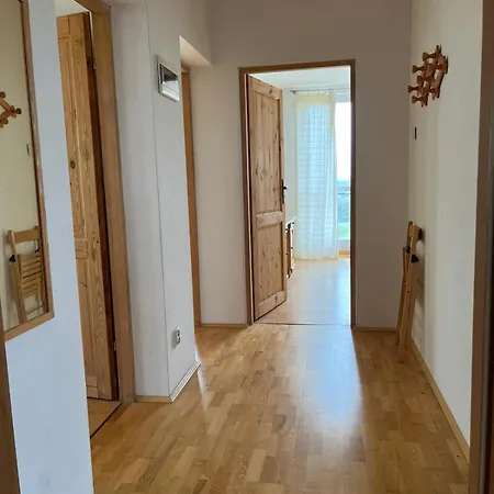 Dom Na Wichrowym Wzgorzu ブロドニツァ