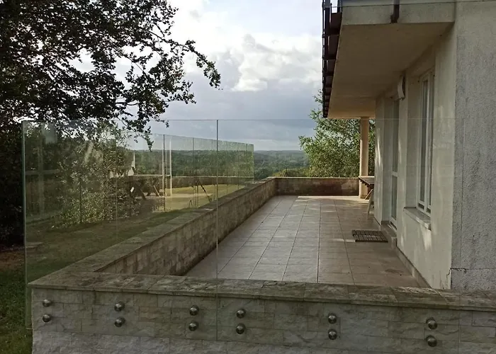 Dom Na Wichrowym Wzgorzu شقة برودينيسا